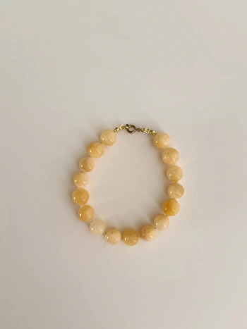 Żółta bransoletka z naturalnych kamieni nefrytu | Upiększaj