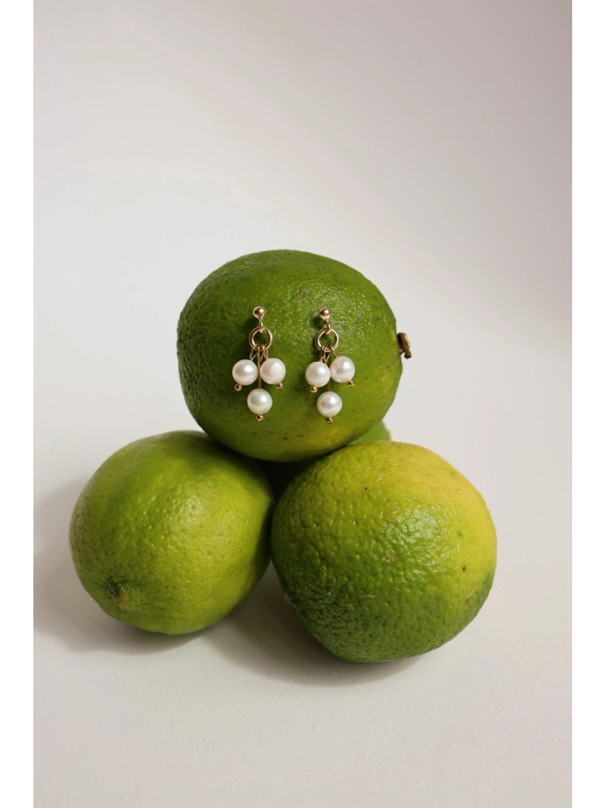 Drop stud earrings with natural freshwater pearls and 925 gold-plated silver, handmade – photo 2