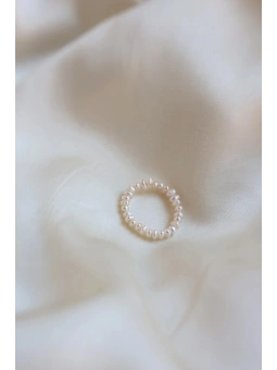 Elastyczny pierścionek z pereł naturalnych | Upiększaj