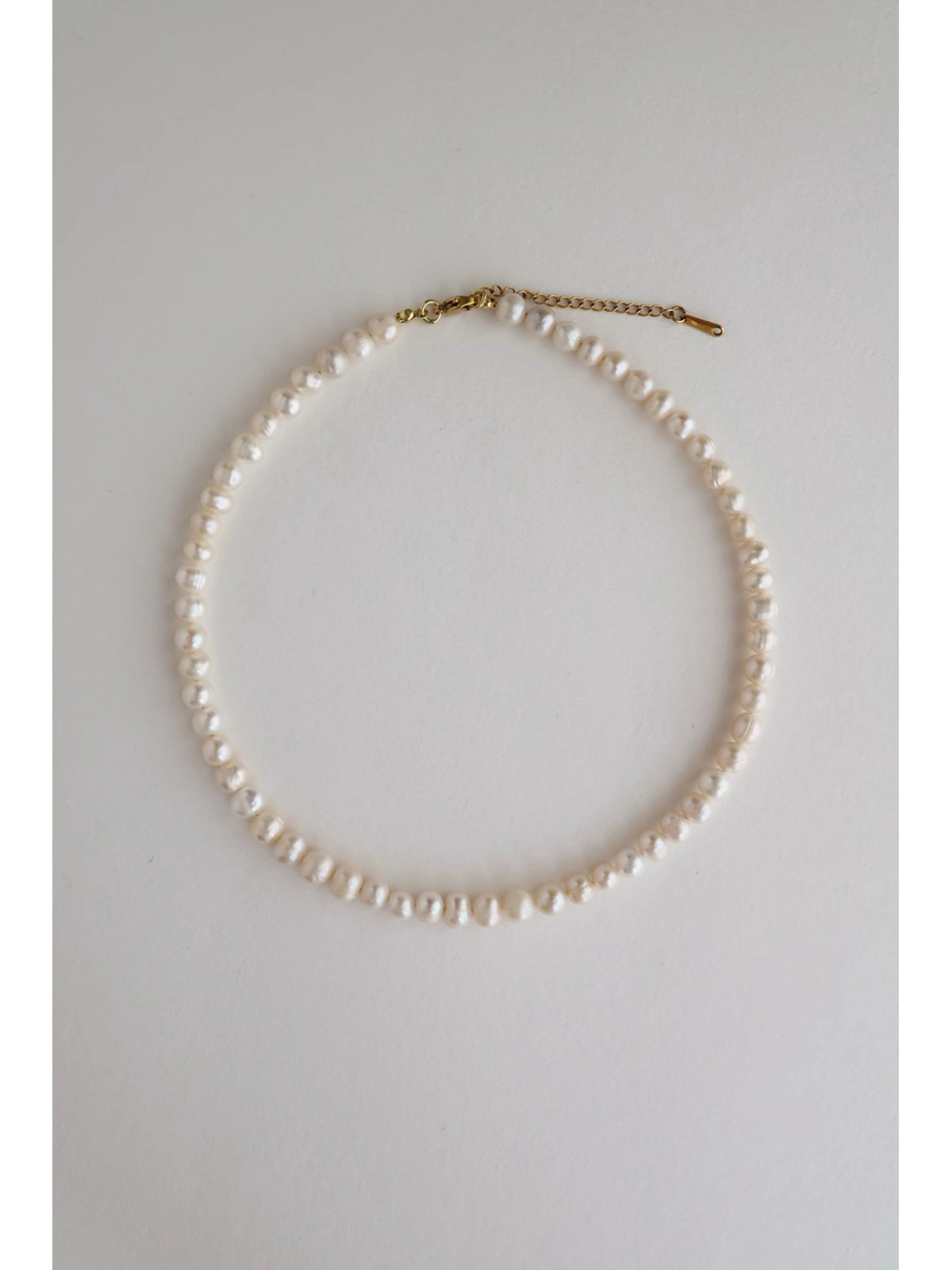 Adjustable freshwater cultured pearl necklace with a stainless steel clasp and elements, handmade – photo 4