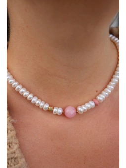 Naszyjnik z pereł z różowym akcentem | Upiększaj