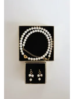 Perłowy naszyjnik z sercem | Upiększaj