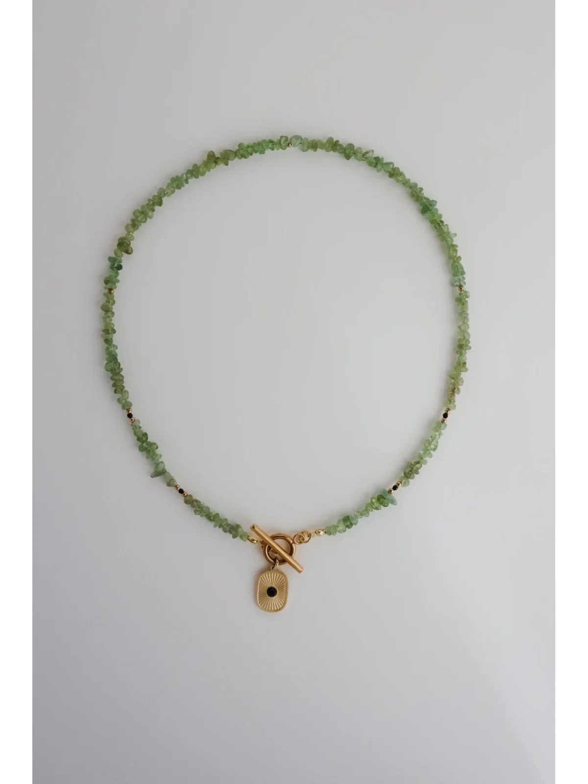 Zielony naszyjnik z apatytu i czarnego turmalinu | Upiększaj