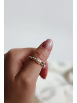 Srebrny pierścionek elastyczny z hematytu z perłą naturalną | Upiększaj