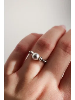 Srebrny pierścionek elastyczny z hematytu | Upiększaj