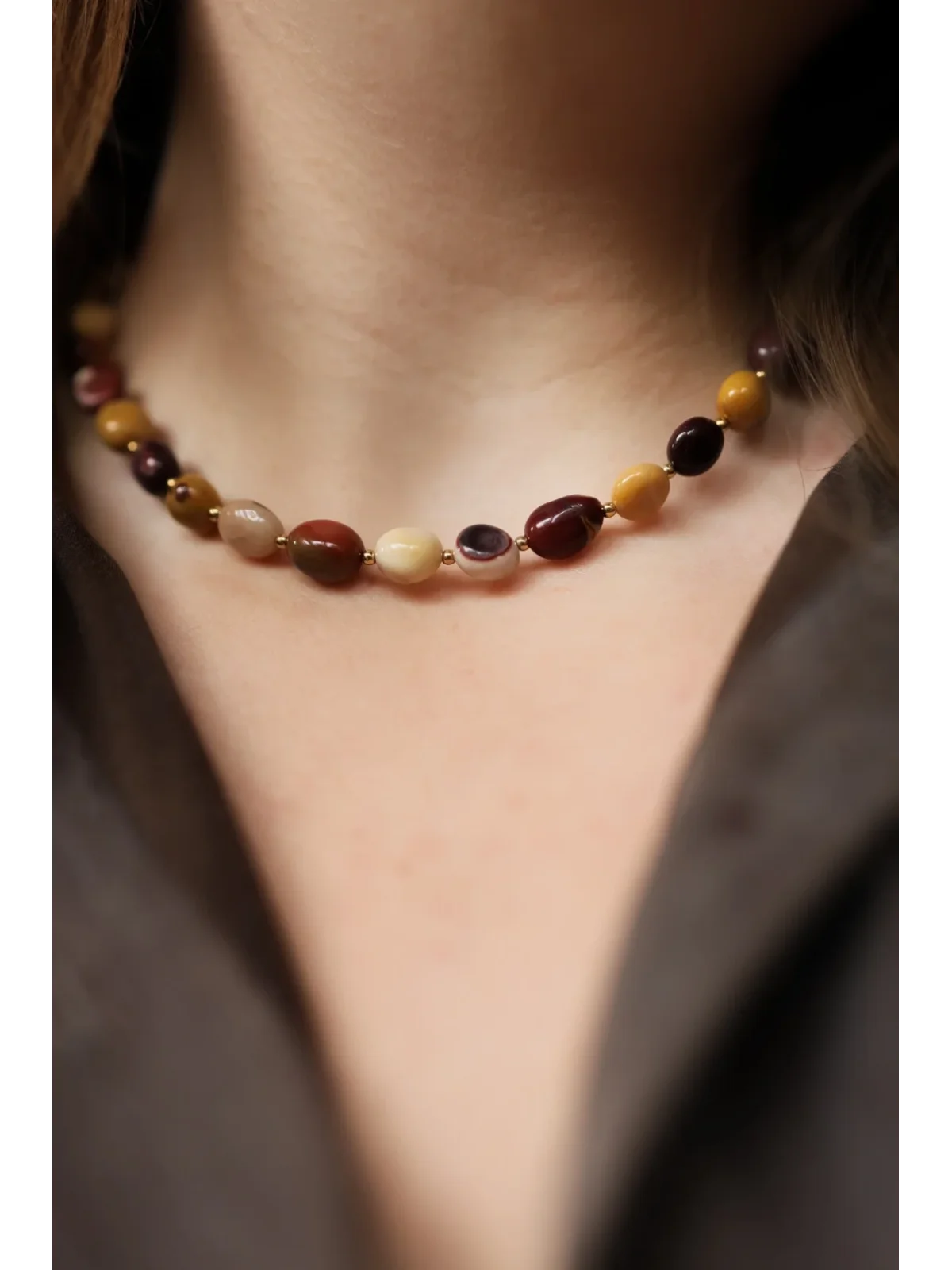 Jesienny naszyjnik z kamieni mokaitu | Upiększaj