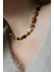 Jesienny naszyjnik z kamieni mokaitu | Upiększaj