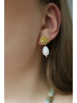 Kolczyki z naturalnymi perłami ze stali chirurgicznej |  Upiększaj