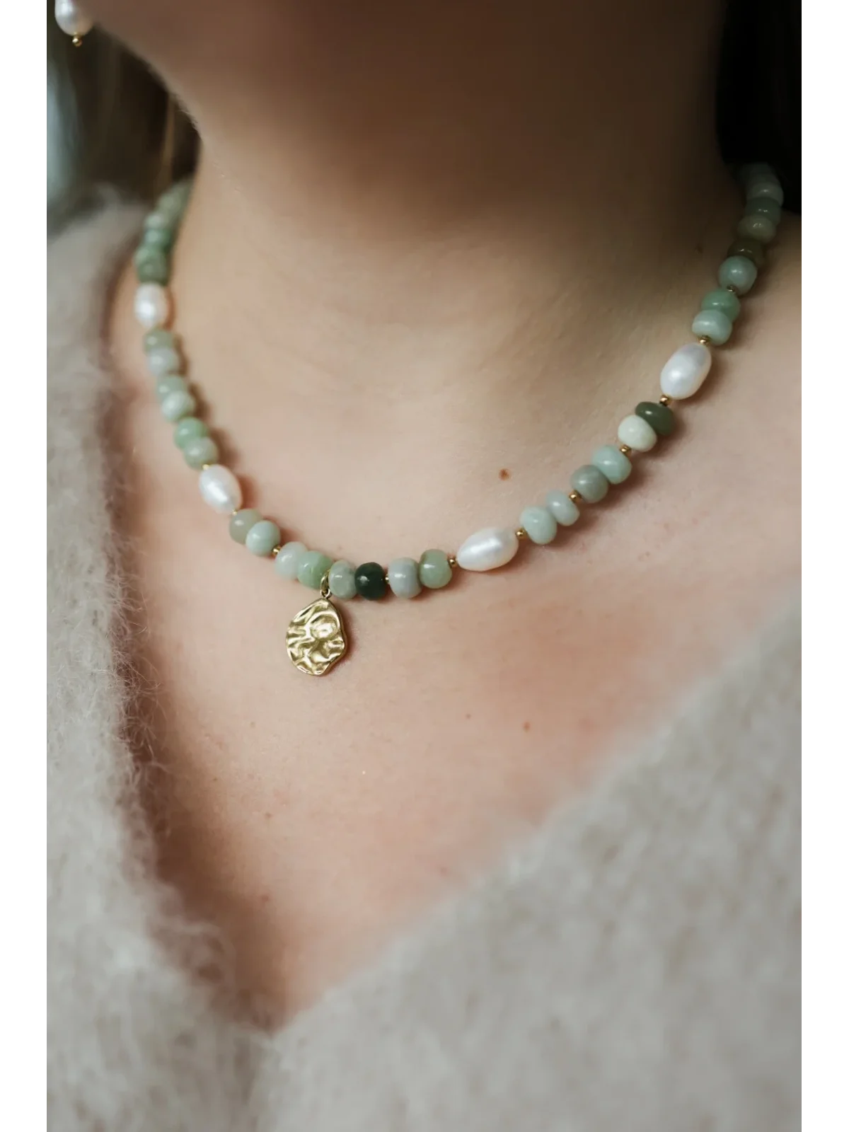 Zielony naszyjnik z akwamarynu i pereł naturalnych | Upiększaj