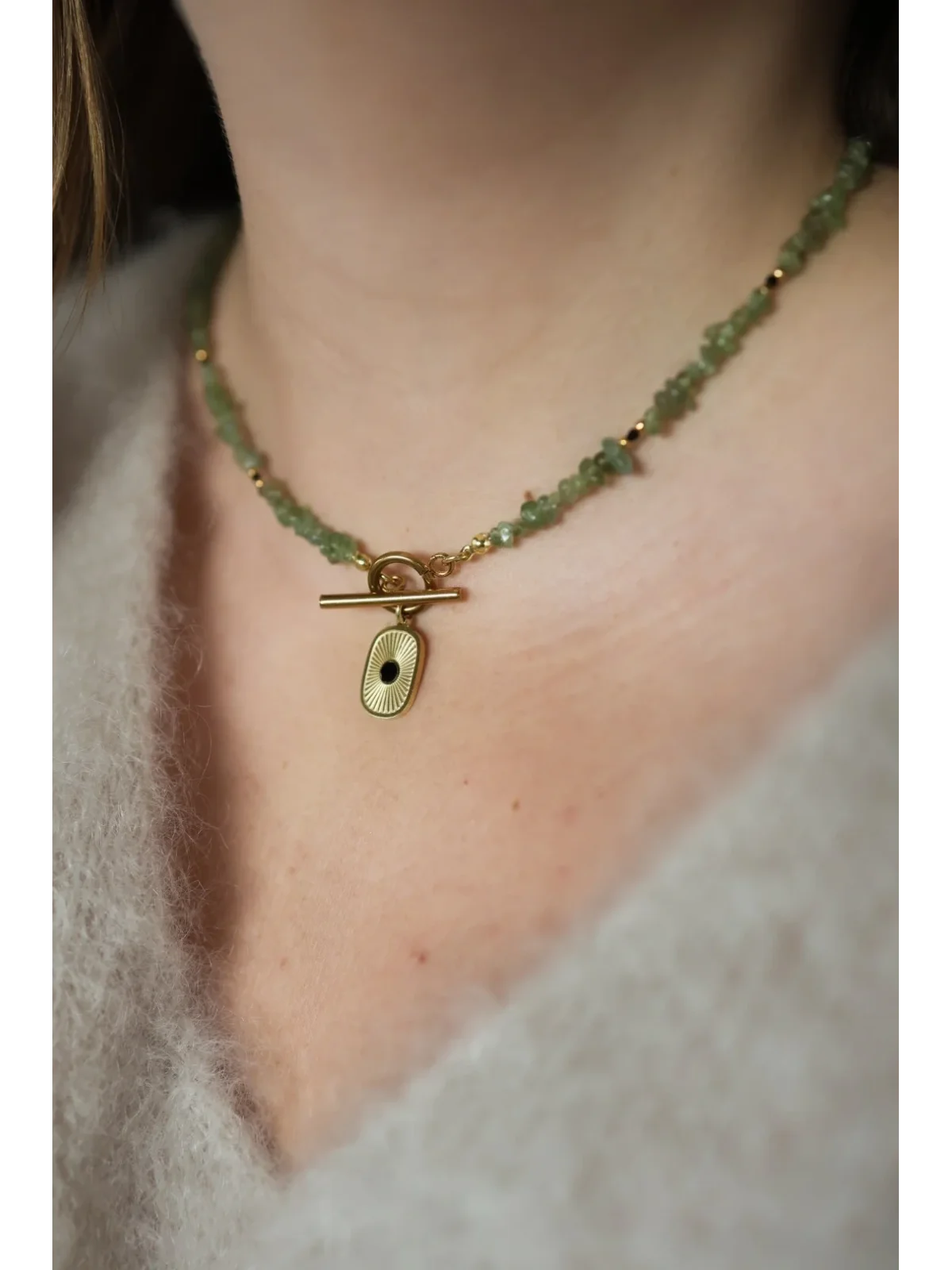 Zielony naszyjnik z apatytu i czarnego turmalinu | Upiększaj