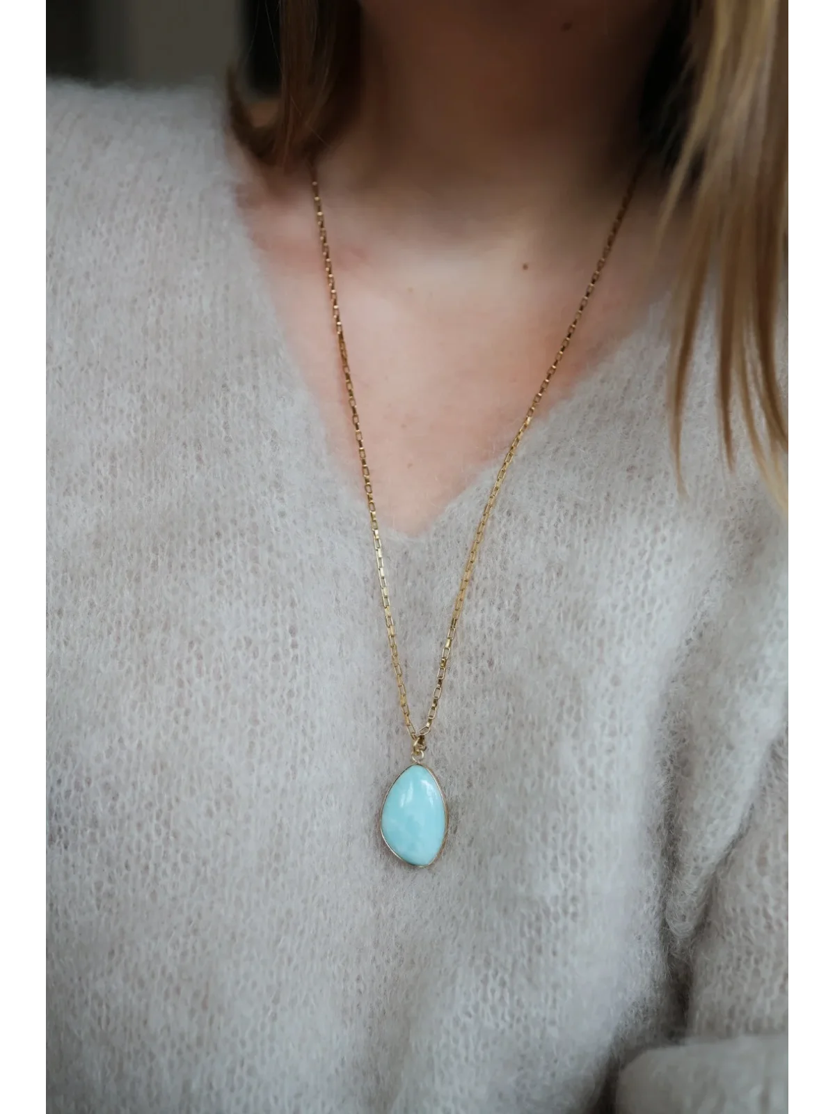 Długi naszyjnik na łańcuszku ze stali chirurgicznej z amazonitem | Upiększaj