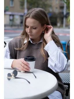 Kolczyki z naturalnymi perłami ze stali chirurgicznej |  Upiększaj