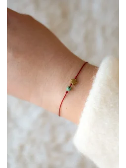 Czerwona bransoletka na szczęście | Upiększaj