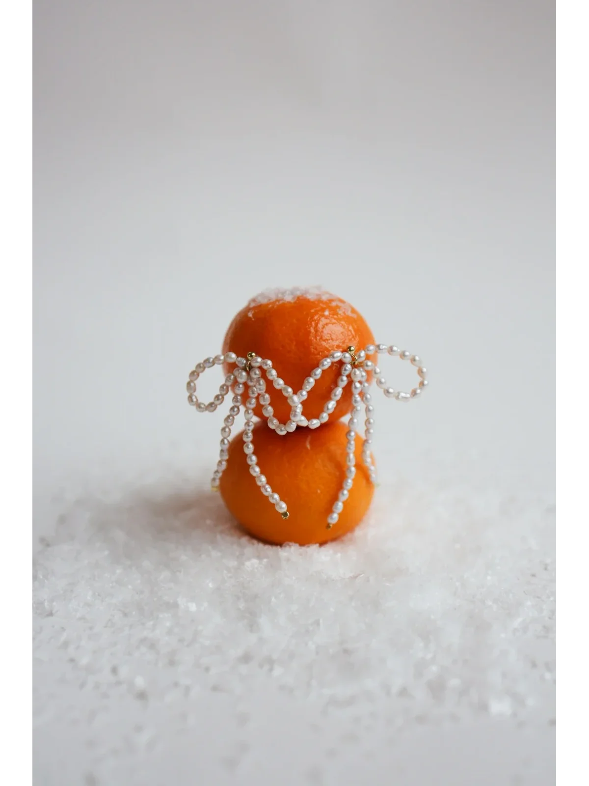 Kolczyki kokardy z pereł naturalnych | Upiększaj