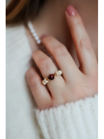 Elastyczny pierścionek z kamieni rzecznych i czerwonego jaspisu | Upiększaj