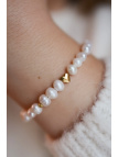 Pearl bracelet with a gold hematite heart and gold-plated silver spacers, handmade