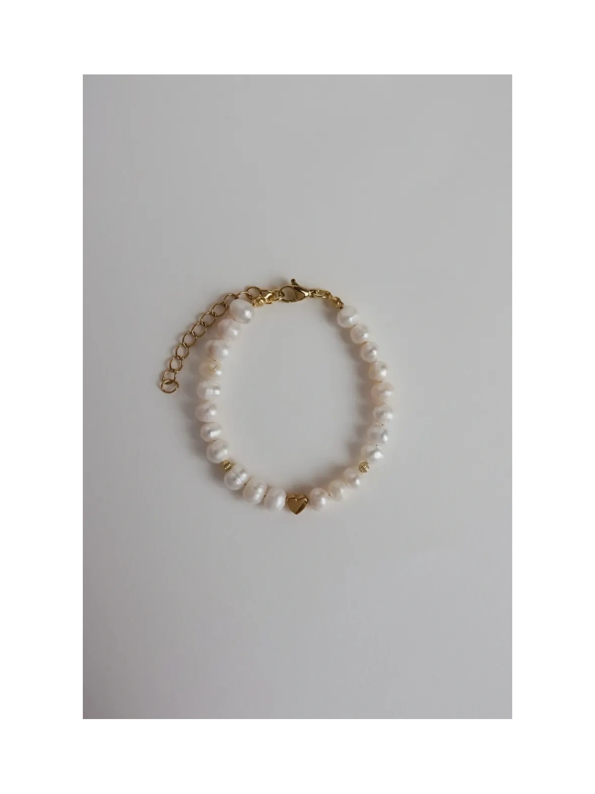 Bransoletka z pereł naturalnych z sercem ze złotego hematytu | Upiększaj