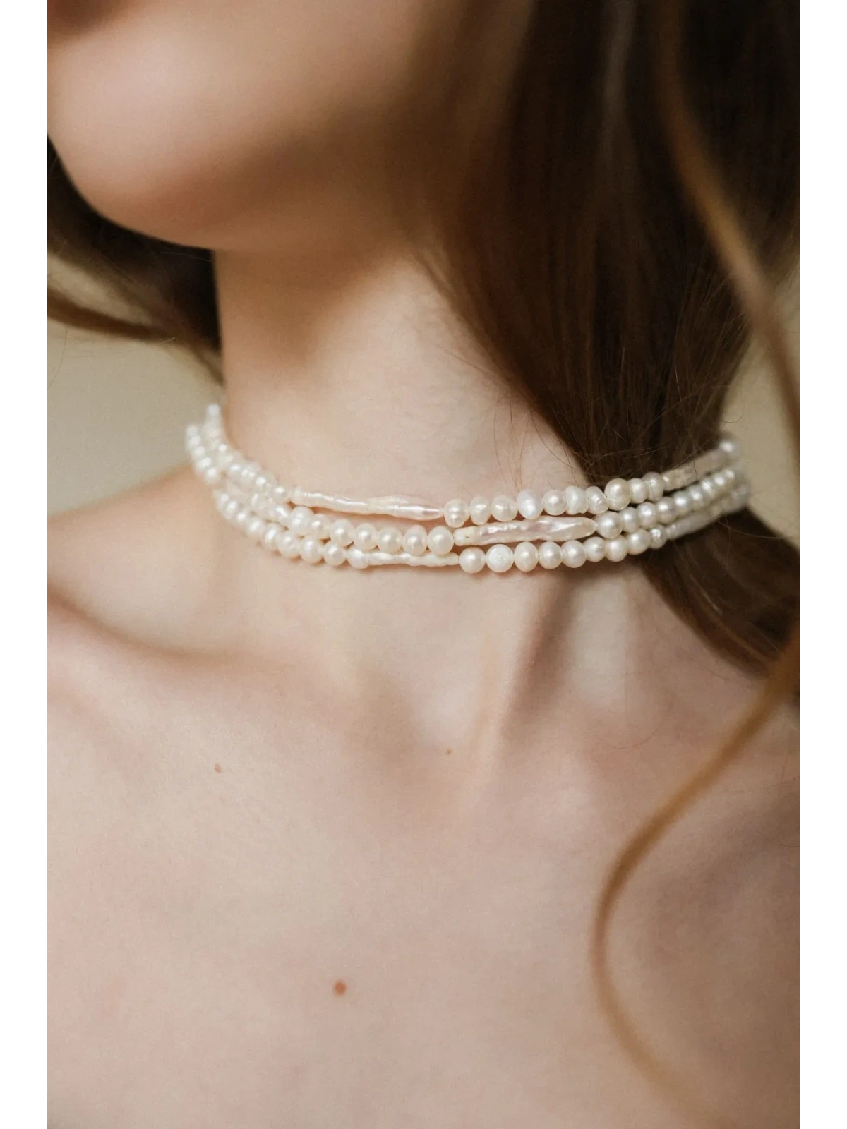 Potrójny choker z  nieregularnych pereł hodowanych | Upiększaj