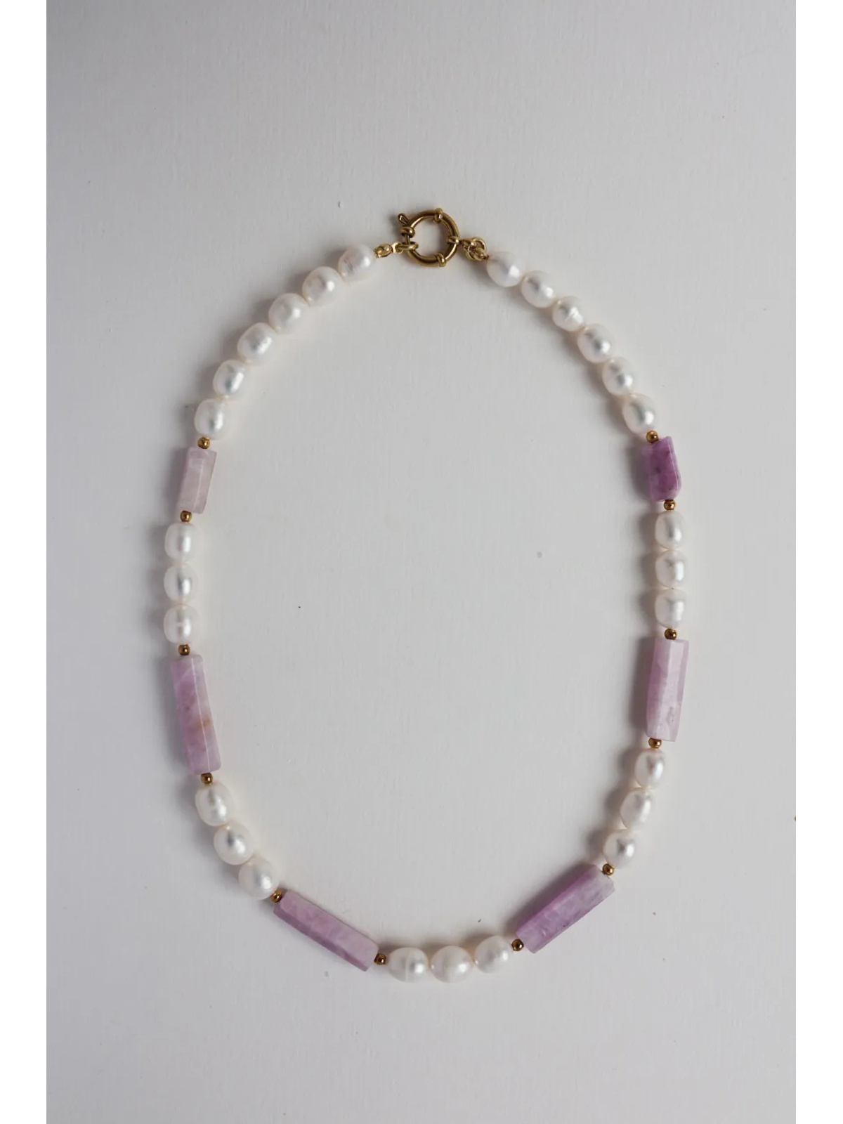 Necklace of large cultured freshwater pearls with kunzite and hematite on steel wire, length 47 cm, handmade – photo 5