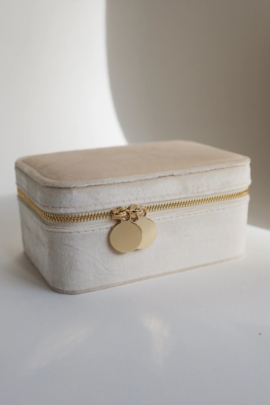 Light velour travel jewellery organiser in light beige. Very roomy, with removable, handmade