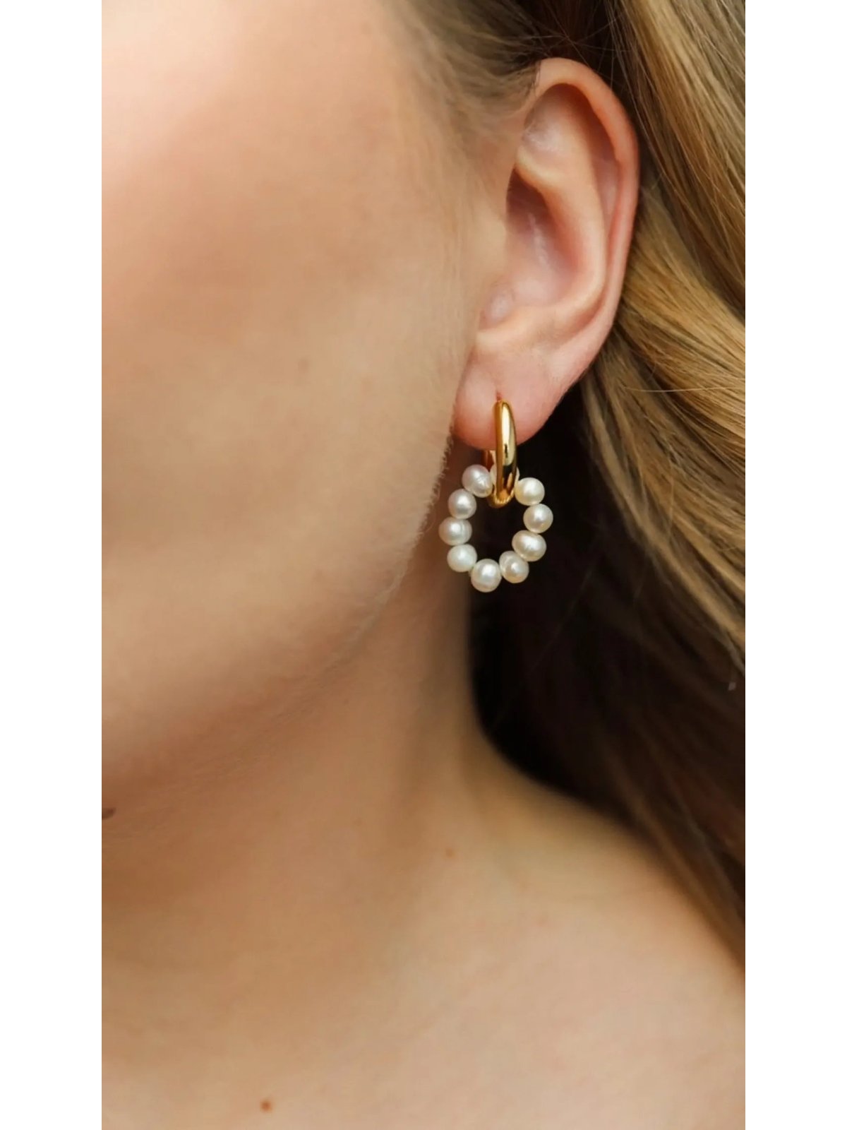 Asy w rękawie Hoop Earrings with Interchangeable Charms | Upiększaj
