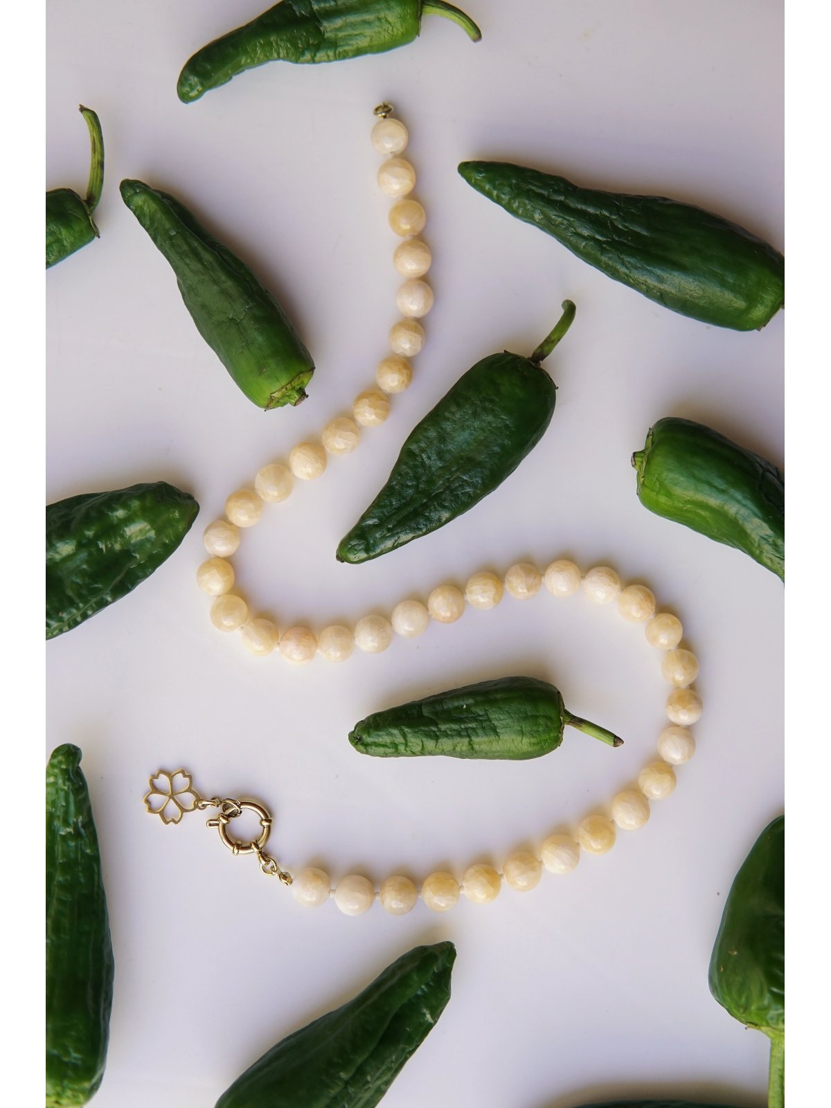 SŁOŃCE Nephrite Necklace – Handmade | Upiększaj